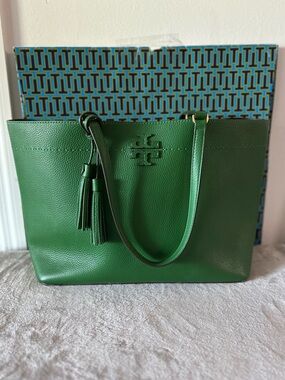 Tory Burch McGraw (extra large)